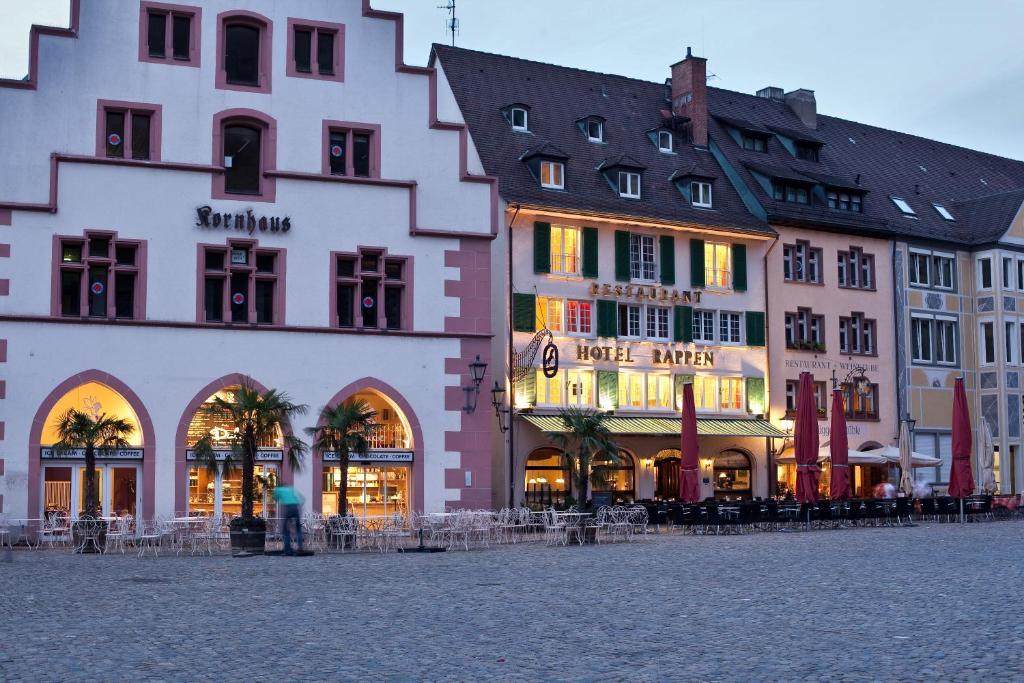 פרייבורג Hotel Rappen Am Munsterplatz מראה חיצוני תמונה